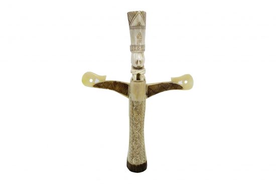 Figura primitivo hueso tallado blanco - Empuñadura de espada 20x7x35cm